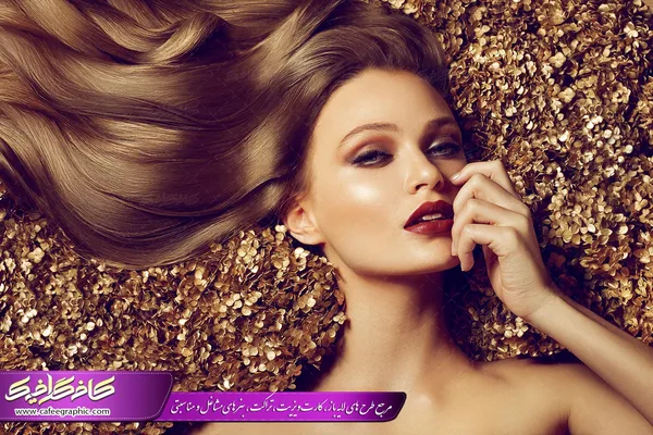 تصویر با کیفیت بانوی مو طلایی،پوستر ویژه دکور آرایشگاه زنانه